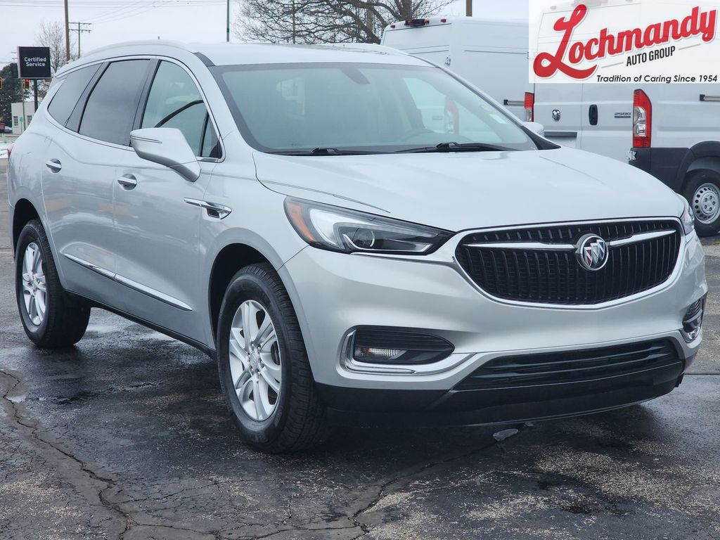 2018 Buick Enclave Essence FWD