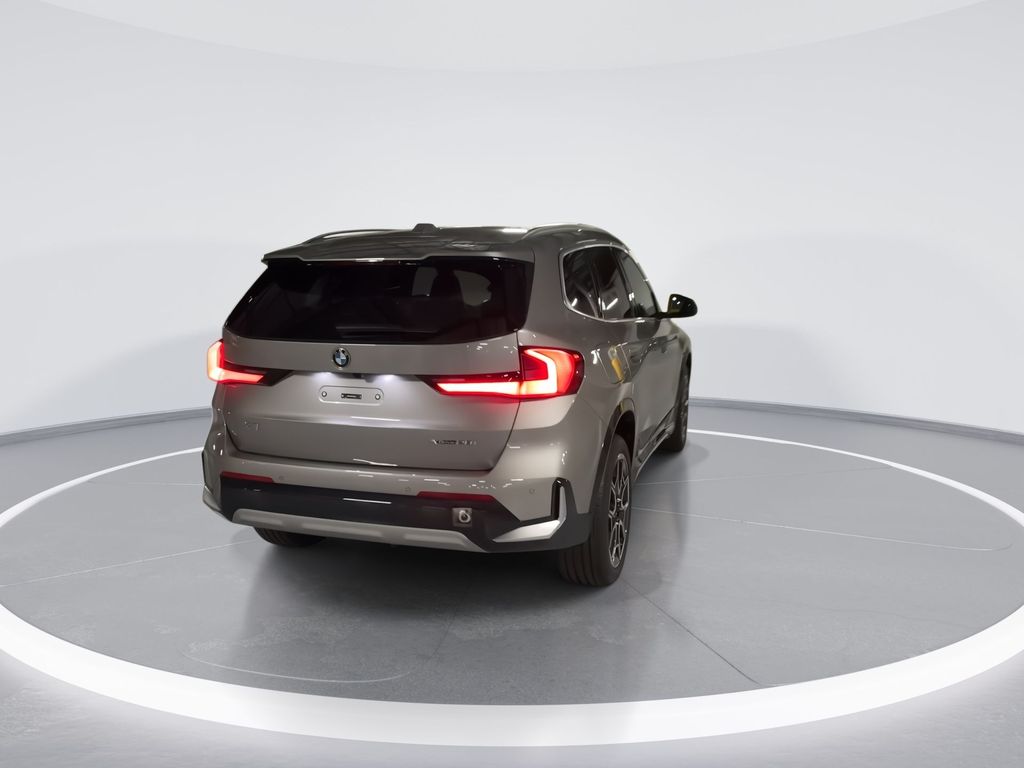 2025 BMW X1 xDrive28i 7