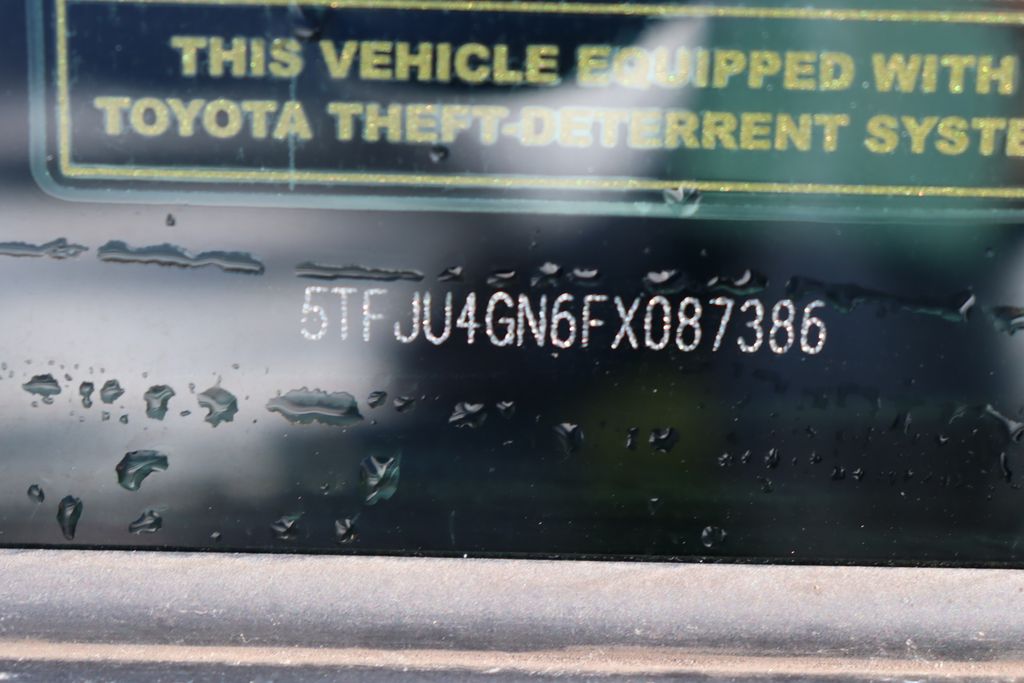 Thumbnail: 2015 Toyota Tacoma - 7