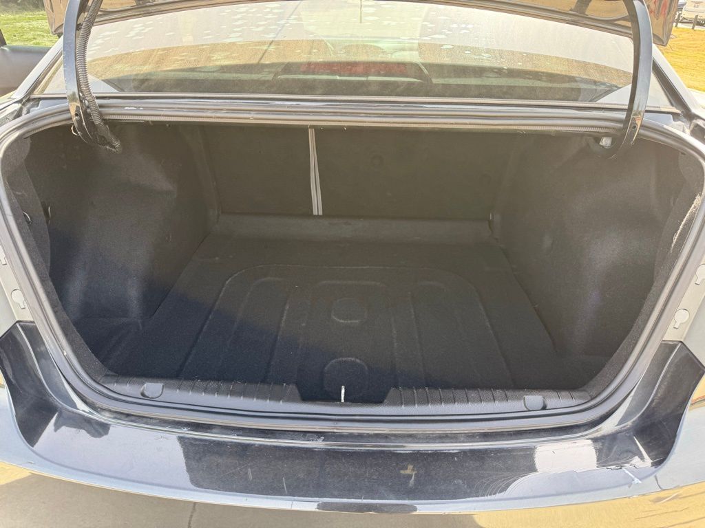 Thumbnail: 2016 Chevrolet Cruze - 26