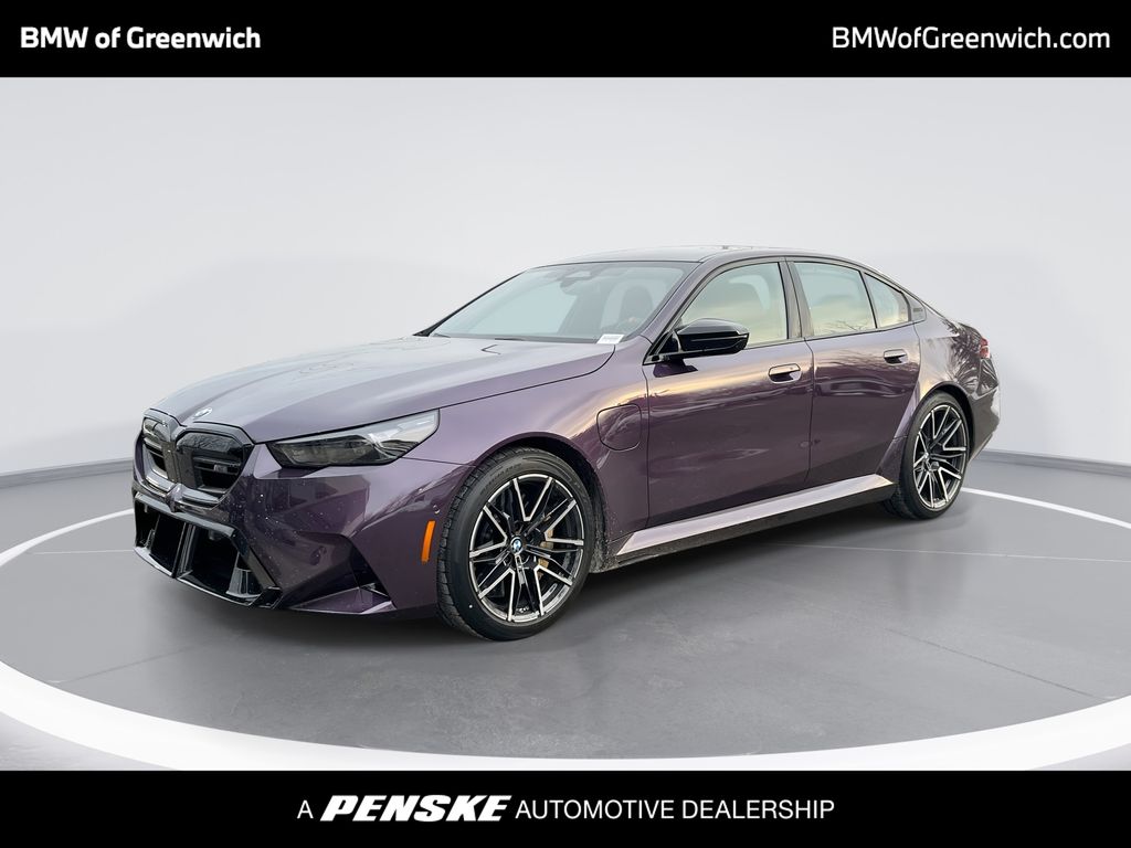 Thumbnail: 2026 BMW M5 - 1