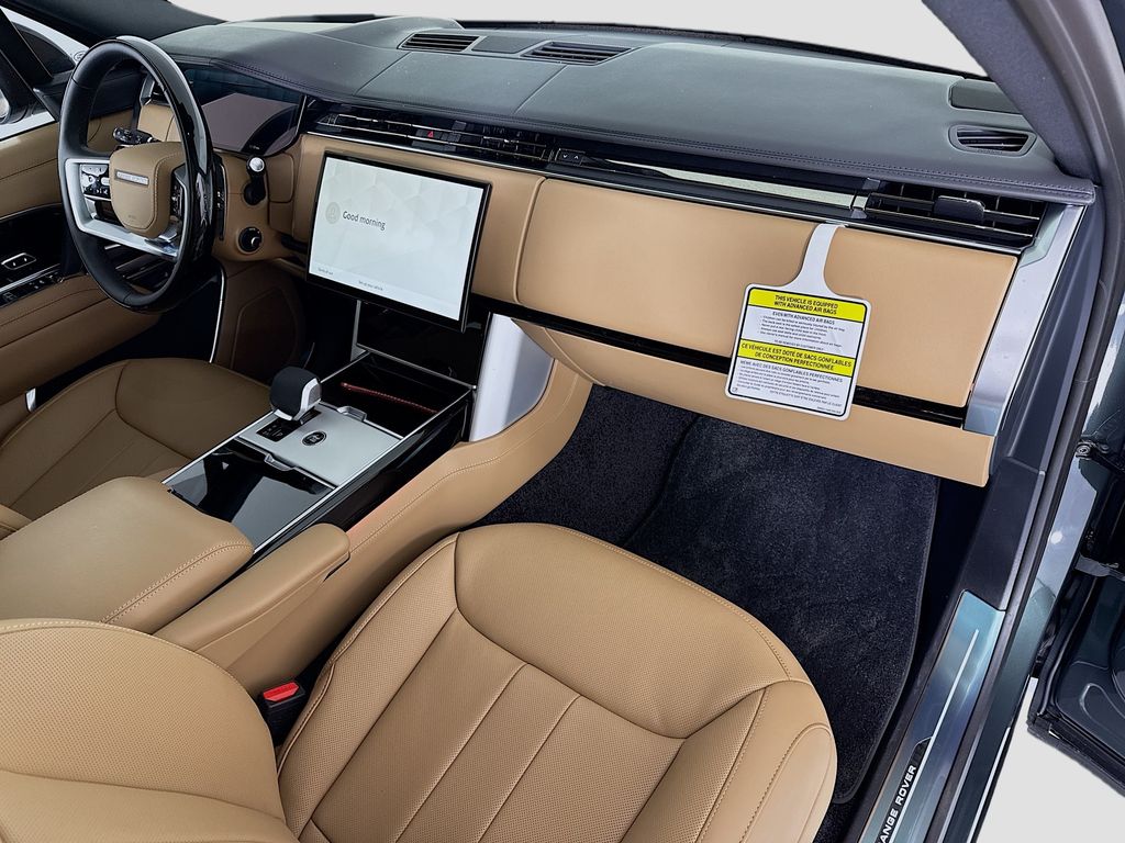 Thumbnail: 2026 Land Rover Range Rover - 18