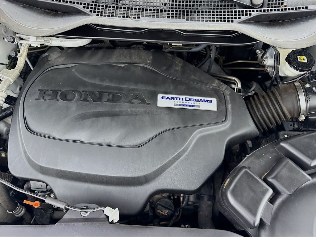 Used Car 2020 Honda Odyssey  Ex-l For Sale Under $30,000 In Austin, Texas