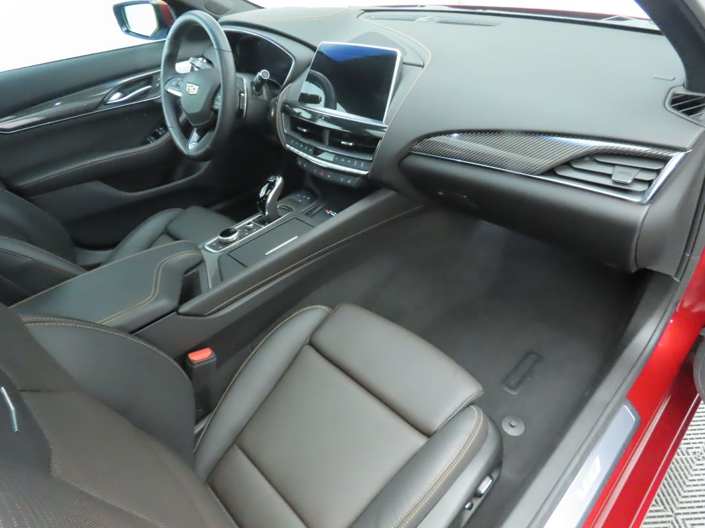 2024 Cadillac CT5 V 20