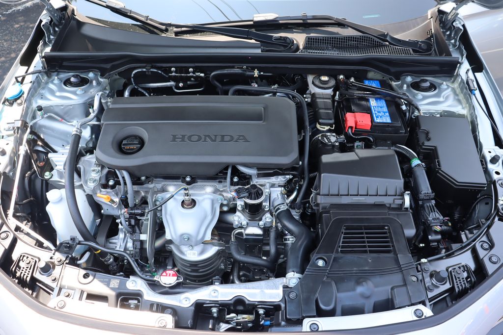 2025 Honda Civic Sport 32