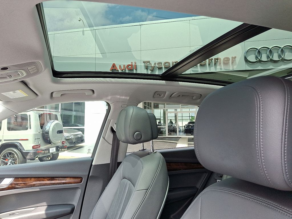 Thumbnail: 2018 Audi Q5 - 14
