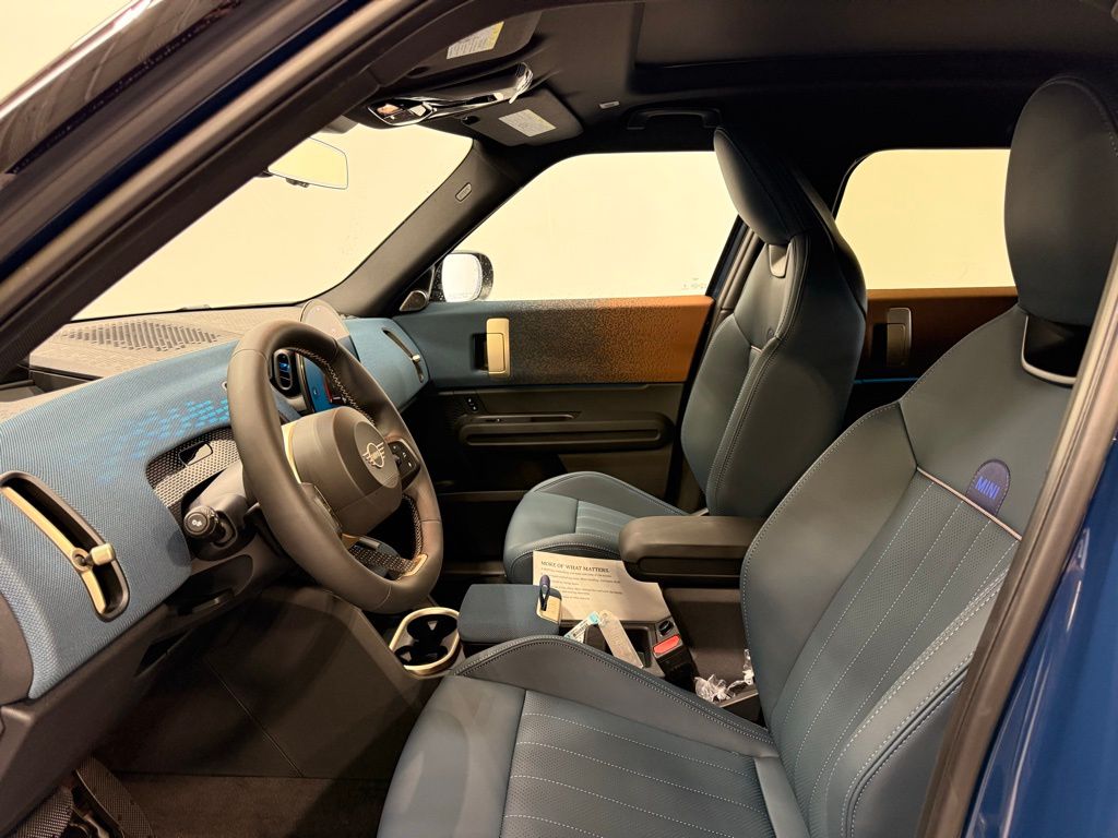 Thumbnail: 2025 MINI Cooper Countryman - 12