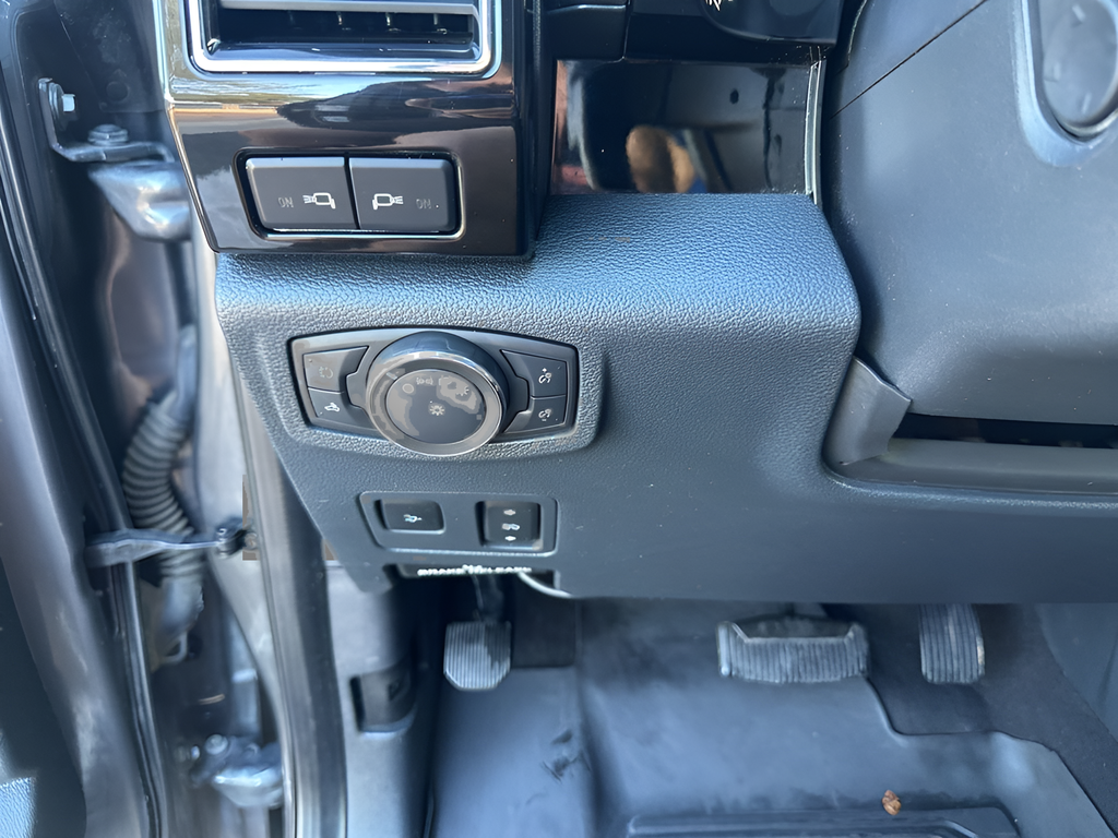 Used Car 2022 Ford F-250sd  Lariat For Sale Under $60,000 In Austin, Texas