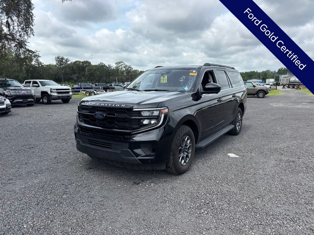 Black Metallic 2025 Ford Expedition SUV / Crossover Four-Wheel Drive Automatic