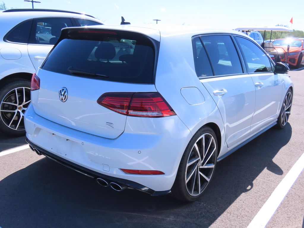 Thumbnail: 2019 Volkswagen Golf - 4