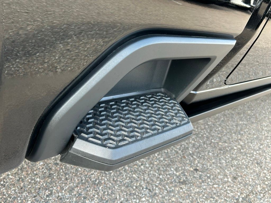 Used 2025 Black GMC AT4 image 83