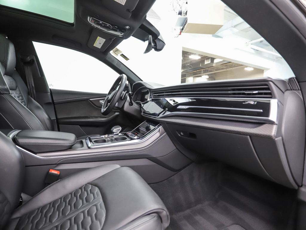 2023 Audi RS Q8 4.0T 29