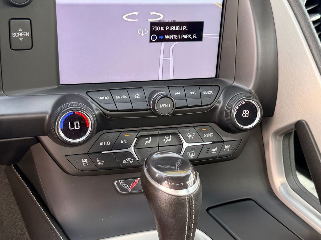 Thumbnail: 2015 Chevrolet Corvette - 23