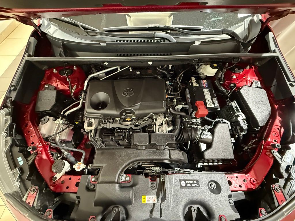 Thumbnail: 2020 Toyota RAV4 - 10