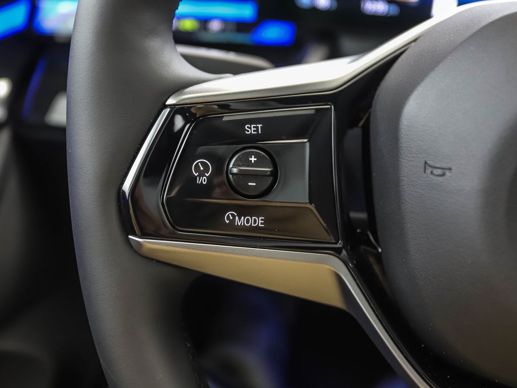 Thumbnail: 2025 BMW i5 - 12