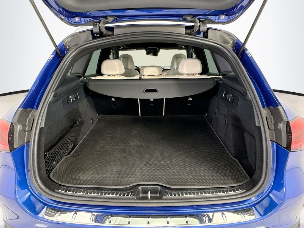 Thumbnail: 2026 Mercedes-Benz GLC - 26