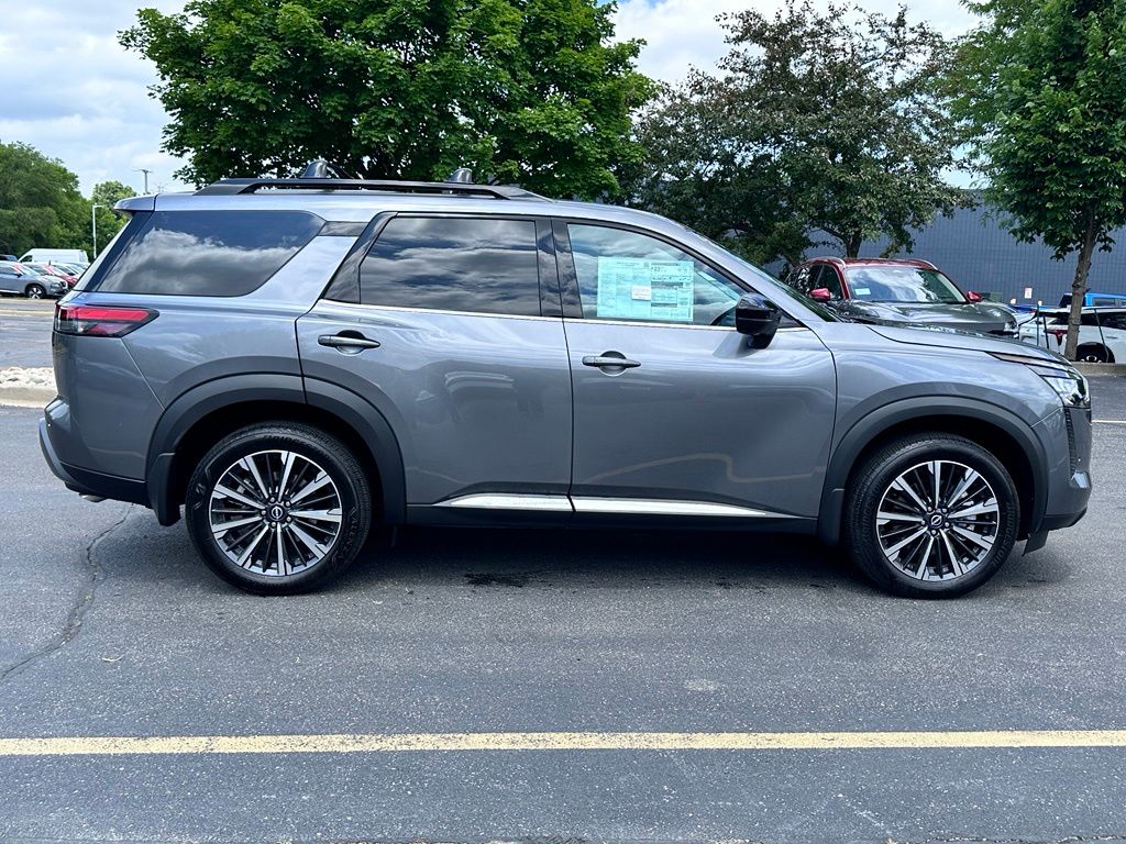 New 2026 Gun Metallic Nissan Platinum image 2