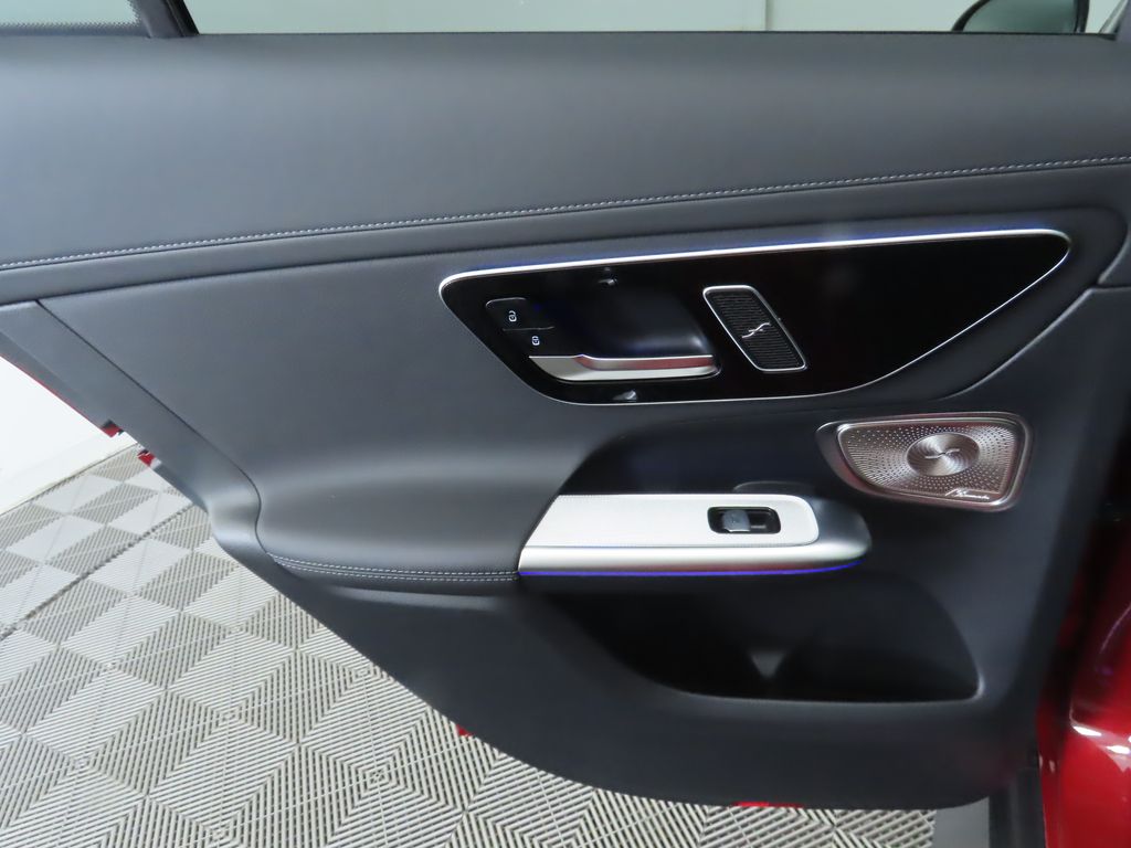 Thumbnail: 2026 Mercedes-Benz GLC - 28