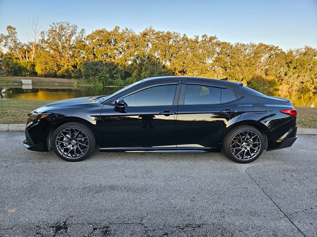 2025 Toyota Camry SE 2