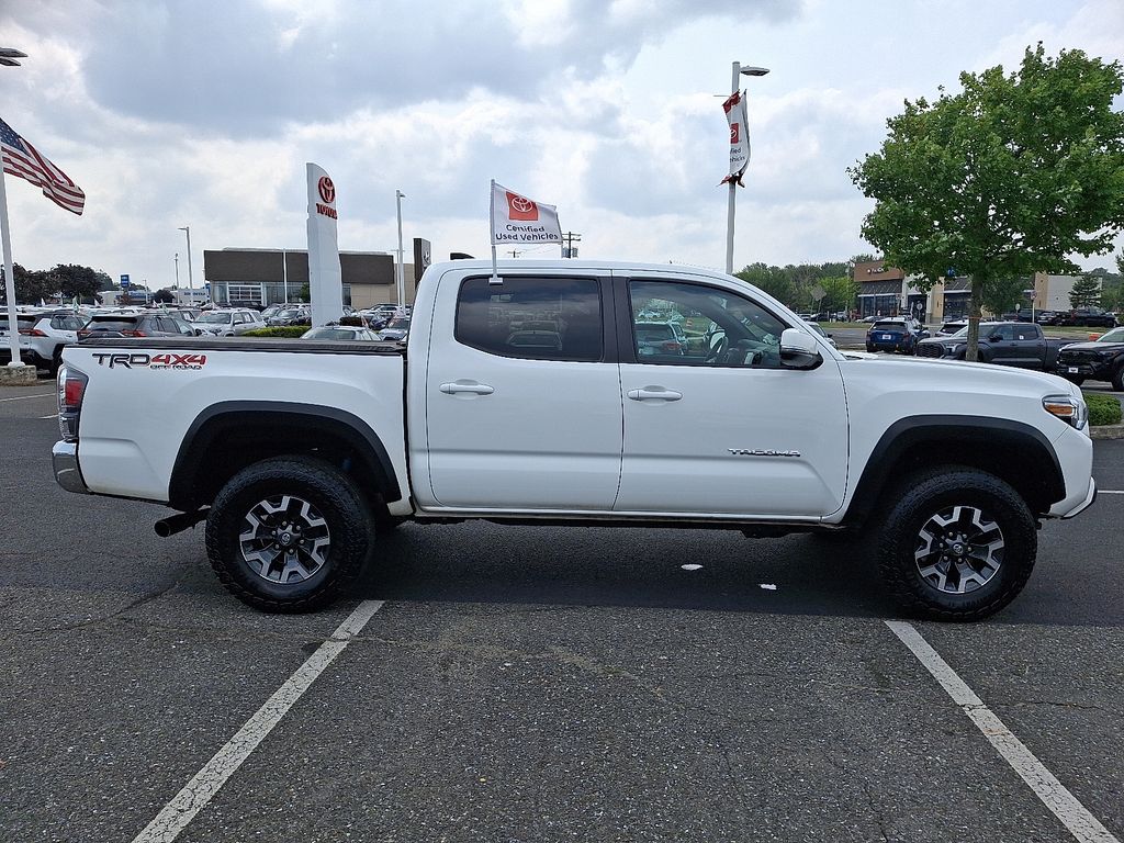 Thumbnail: 2023 Toyota Tacoma - 7