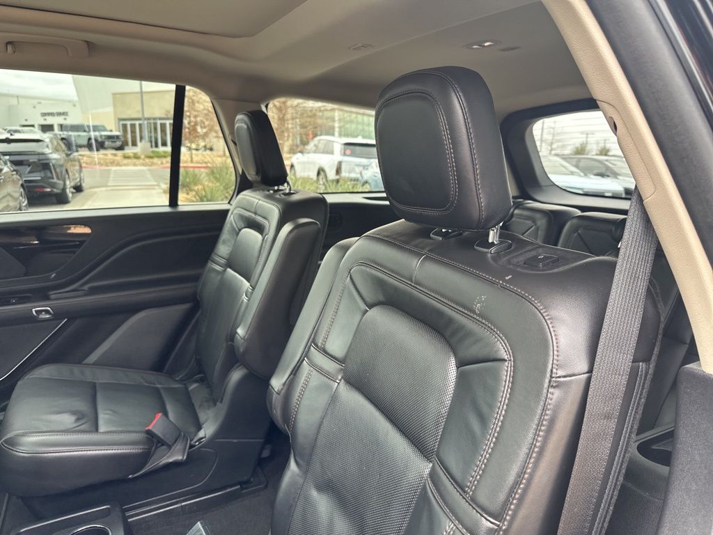 Used Car 2022 Lincoln Aviator  Reserve For Sale Under $40,000 In Austin, Texas