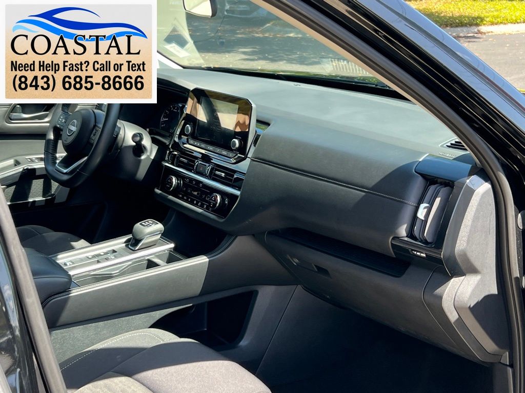 2024 Nissan Pathfinder SV Black at Lugoff Nissan