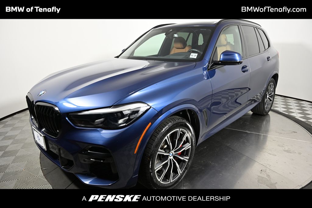 Thumbnail: 2023 BMW X5 - 1