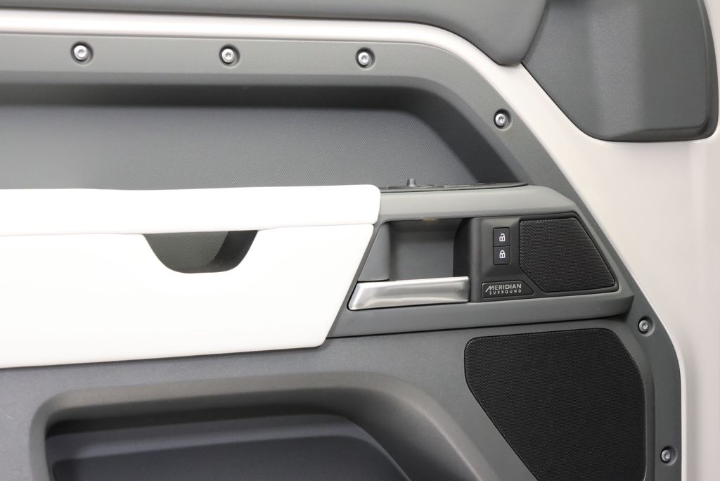 Thumbnail: 2026 Land Rover Defender - 26