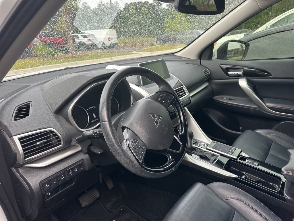 2018 Diamond White Pearl Mitsubishi Eclipse Cross SEL 4X4 SUV