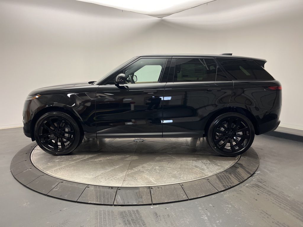 Thumbnail: 2026 Land Rover Range Rover Sport - 2