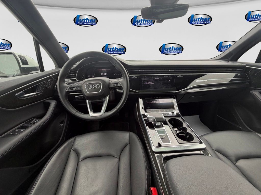 2025 Audi Q7 55 Premium Plus - 10
