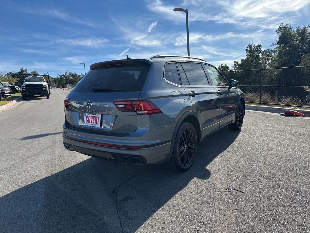 Used Car 2022 Volkswagen Tiguan  2.0t Se R-line Black For Sale Under $30,000 In Austin, Texas