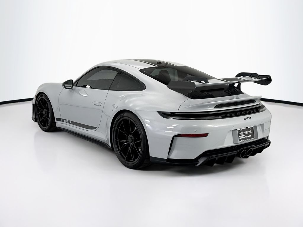 Thumbnail: 2026 Porsche 911 - 3