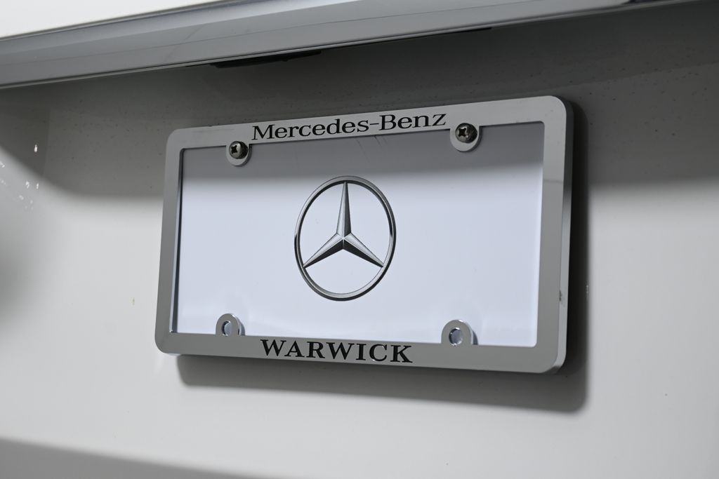 2025 Mercedes-Benz GLS 580 11