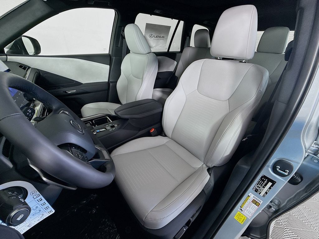 Thumbnail: 2026 Lexus TX - 16