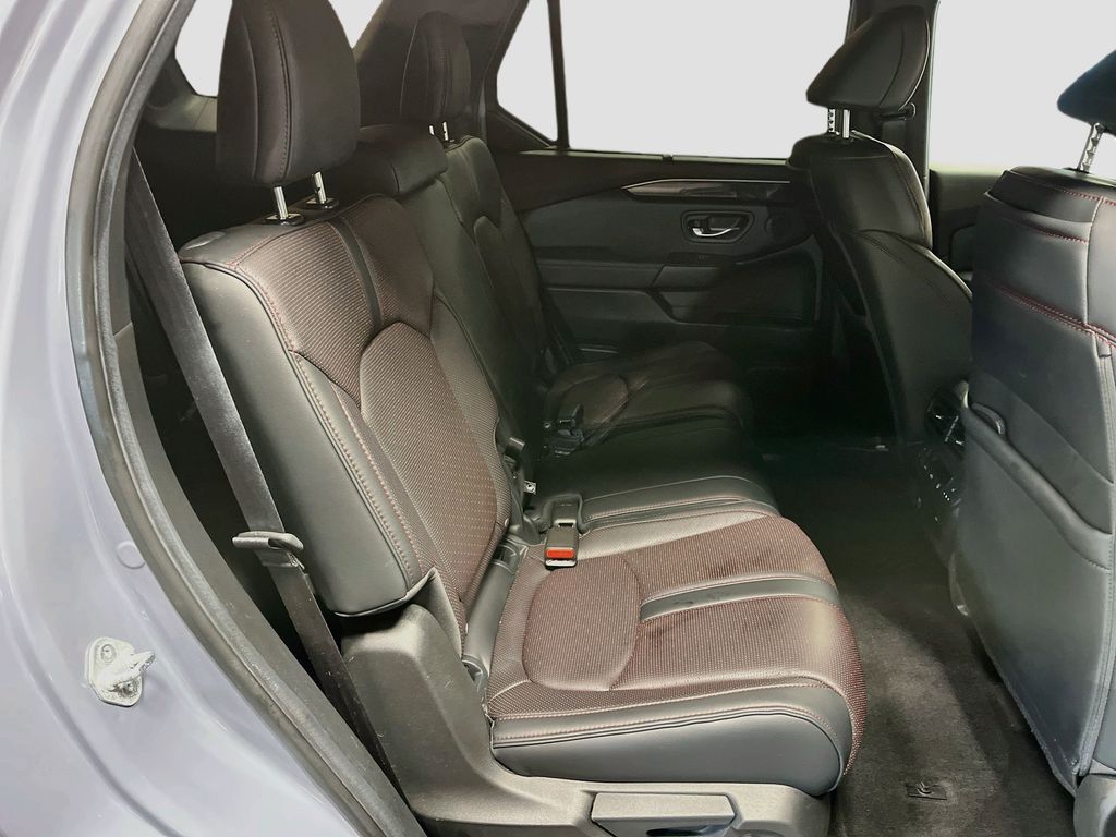 Used 2025 Gray Honda Black Edition image 30