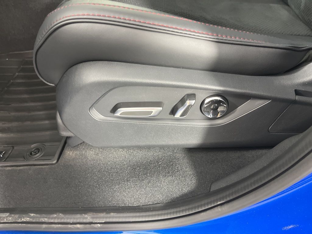 Thumbnail: 2026 Acura MDX - 28