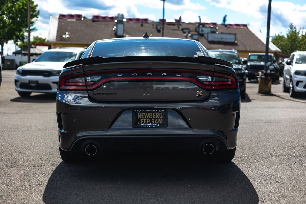 2023 Dodge Charger R/T Scat Pack thumbnail 9