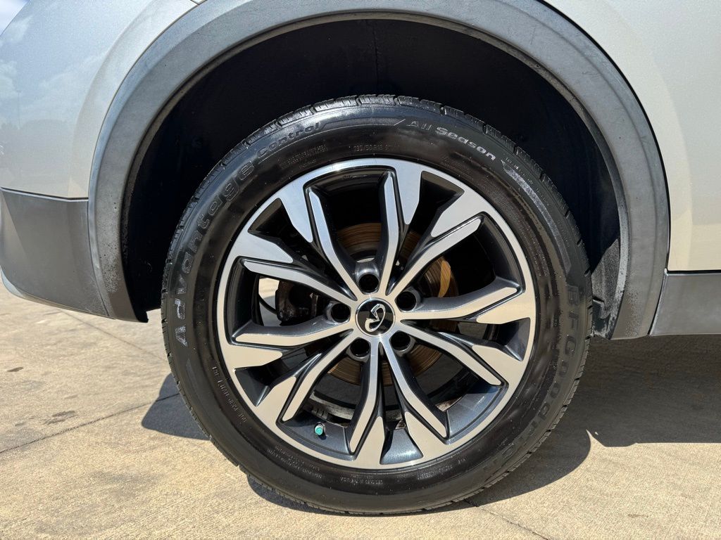 Used Car 2018 Infiniti Qx30  Luxury For Sale Under $12,000 In Georgetown, Texas