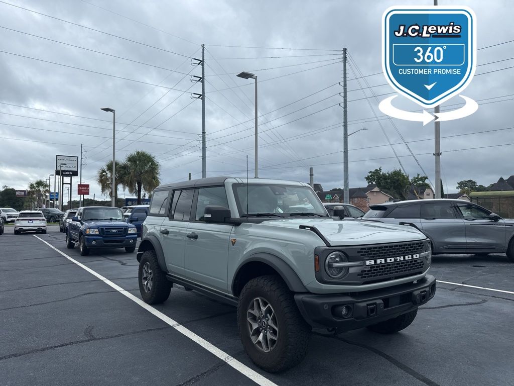 2022 Ford Bronco Badlands Advanced