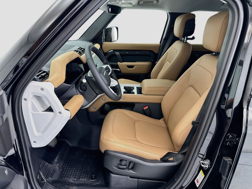 Thumbnail: 2026 Land Rover Defender - 18