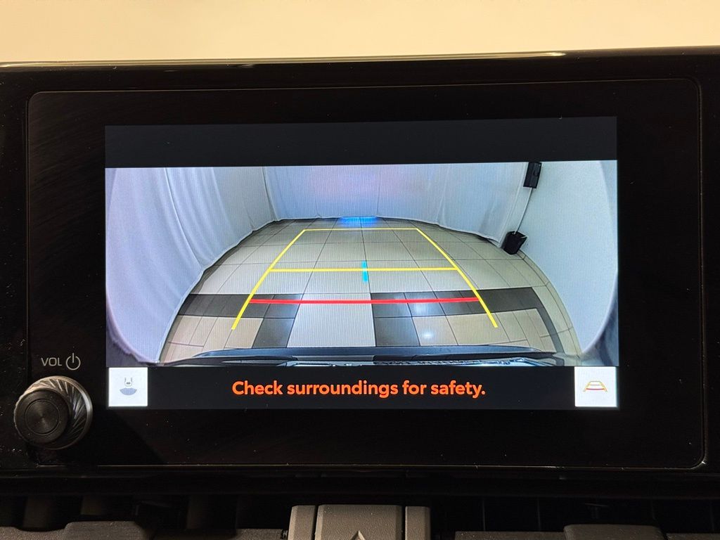 Thumbnail: 2025 Toyota RAV4 - 27