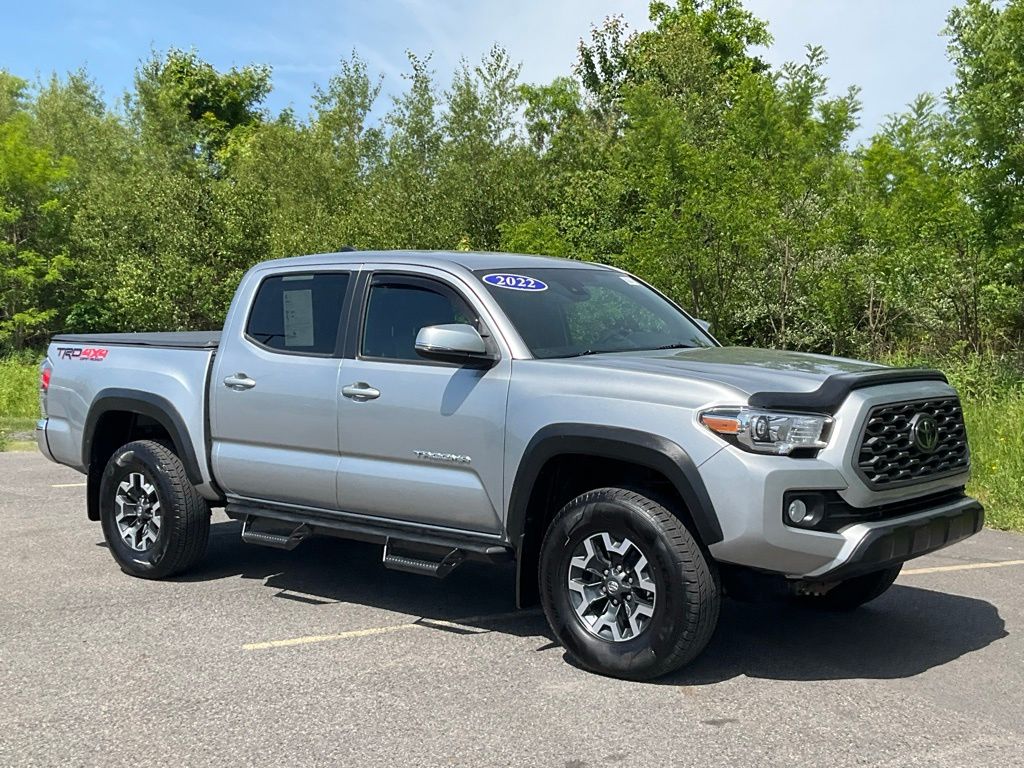Celestial Silver Metallic 2022 Toyota Tacoma Pickup Truck Four-Wheel Drive 6-Speed Automatic