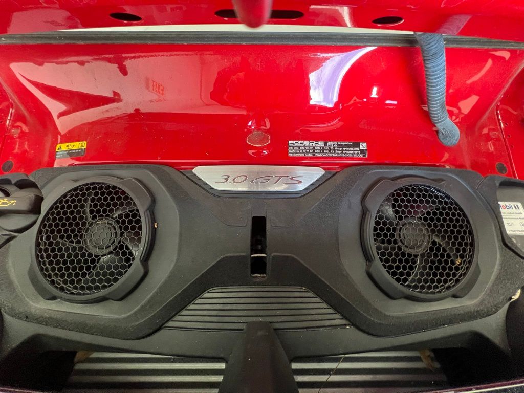 Thumbnail: 2022 Porsche 911 - 20