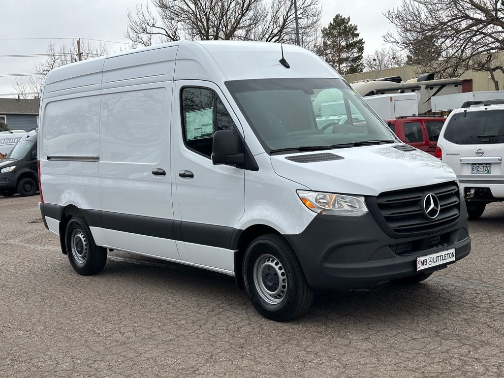 2024 Mercedes-Benz Sprinter 2500 Cargo 144 WB 6