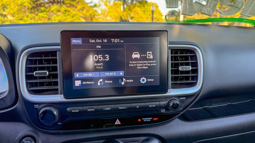 Used 2024 Hyundai Venue SEL 4D Sport Utility