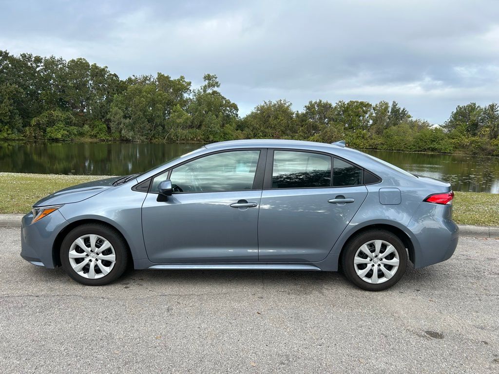 Thumbnail: 2024 Toyota Corolla - 2