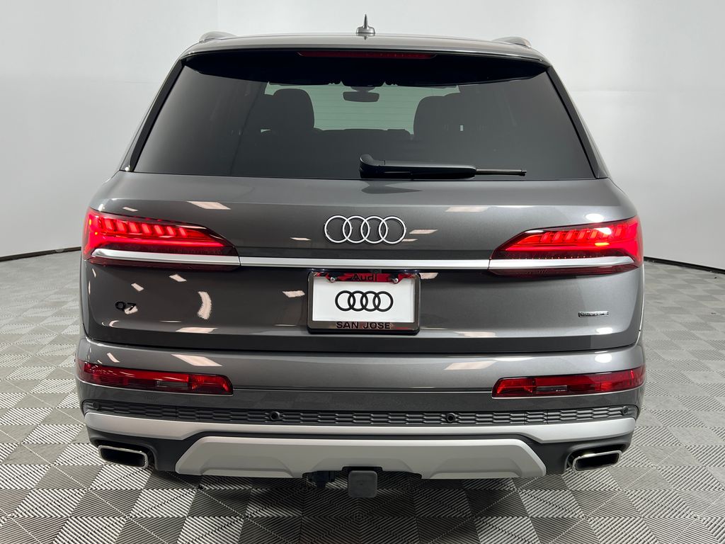 Thumbnail: 2025 Audi Q7 - 4