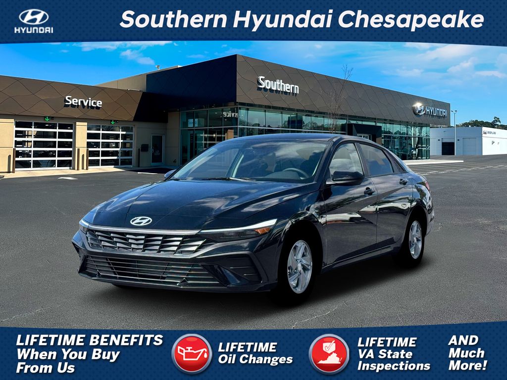 2026 Hyundai ELANTRA SE