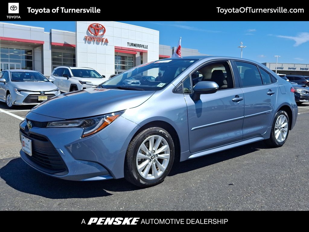 Thumbnail: 2023 Toyota Corolla - 1